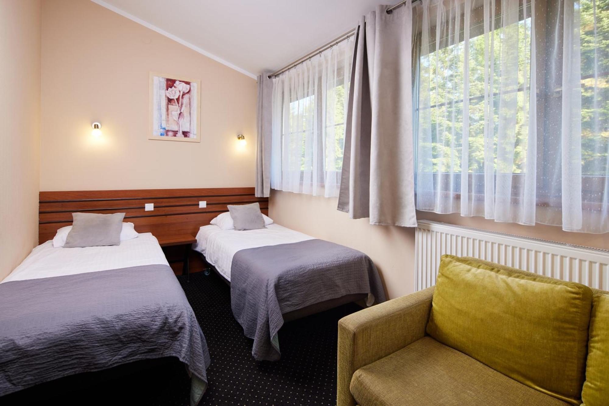 Hotel Beskidzki Raj Medical Spa Стрышава Экстерьер фото